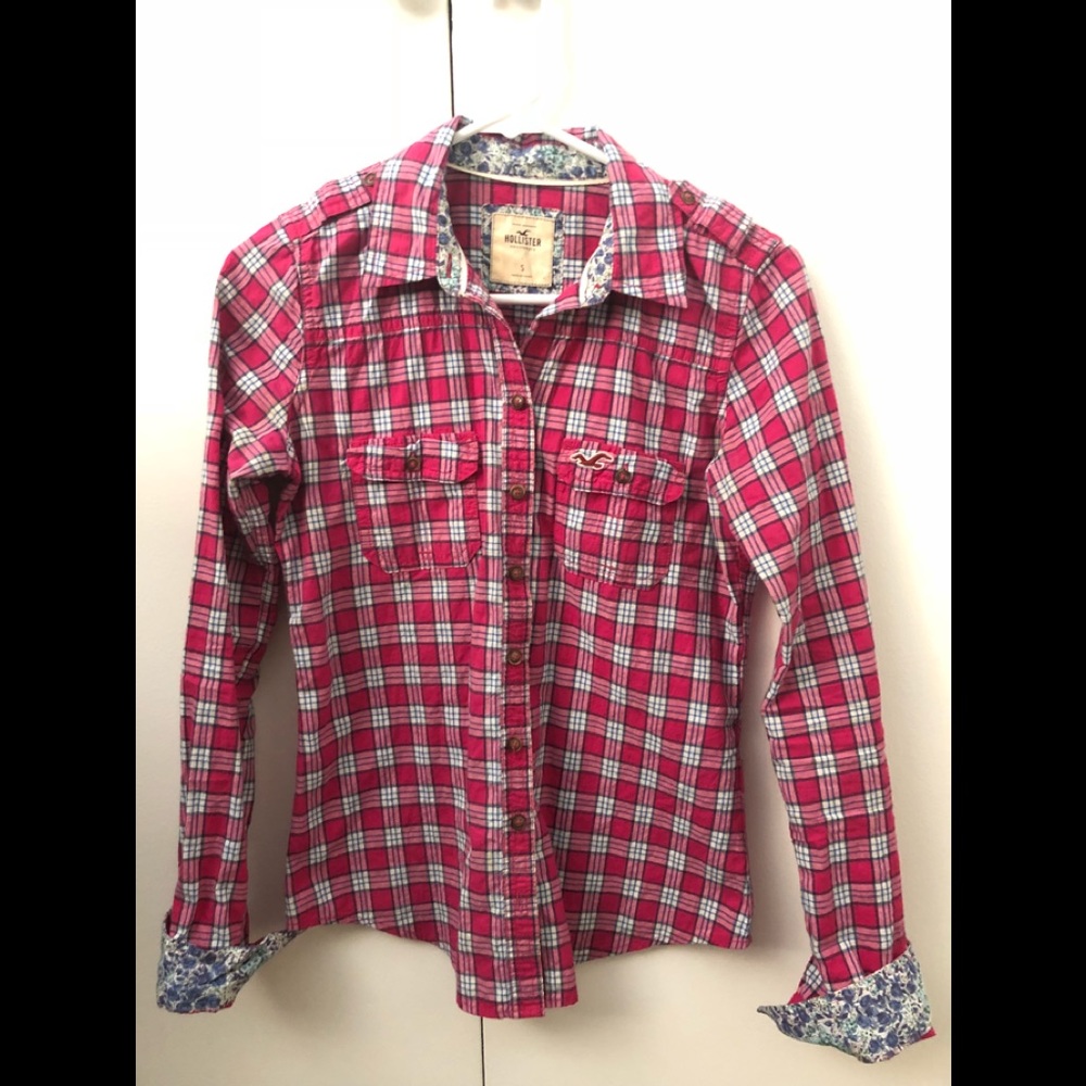 EUC Hollister Plaid Button Down LS Shirt